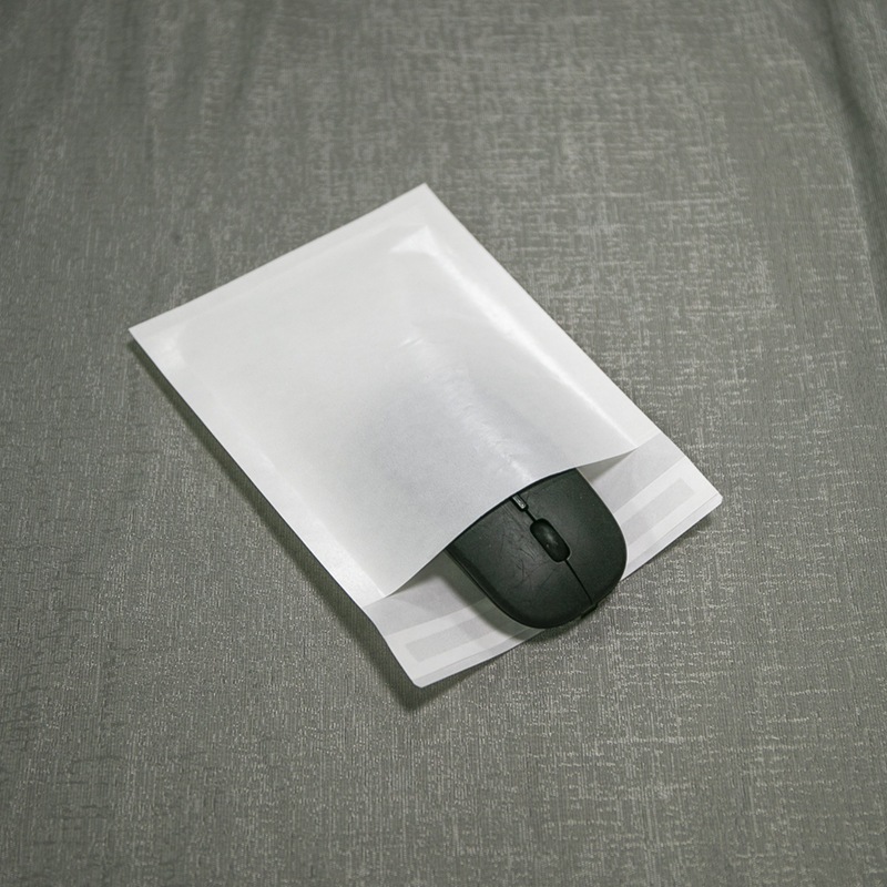 Zeal X випускає кардинальні пакети з переробленого пергаміну — преміум, екологічно чисте пакування для одягу, подарунків і косметики